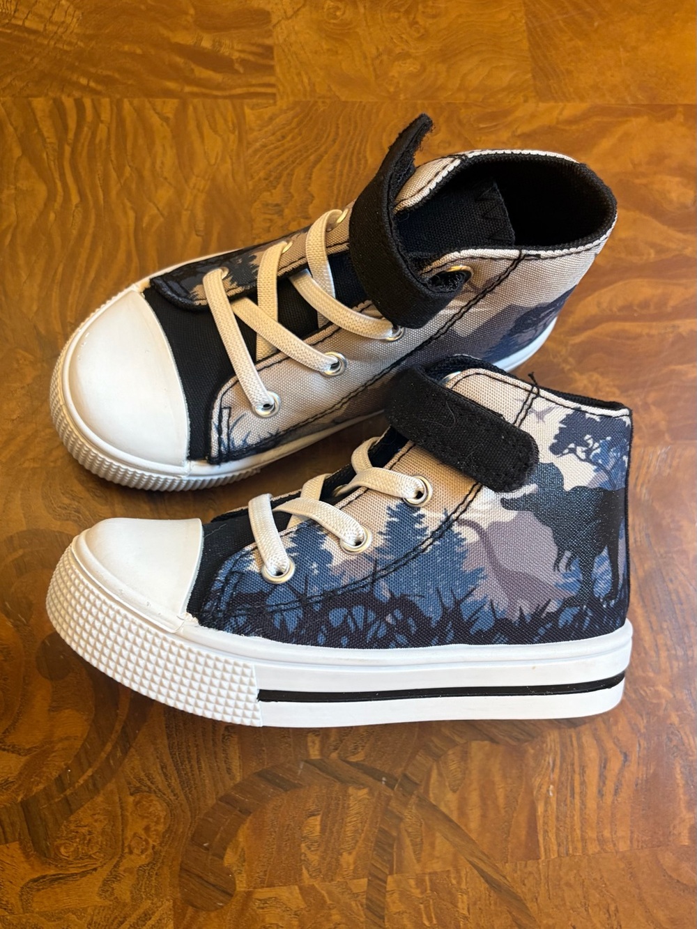 Kids High-Top Canvas Sneakers in Blue Camo Dinosaur